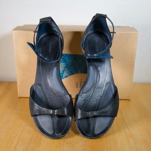 Patagonia Bandha Black leather ankle strap sandal